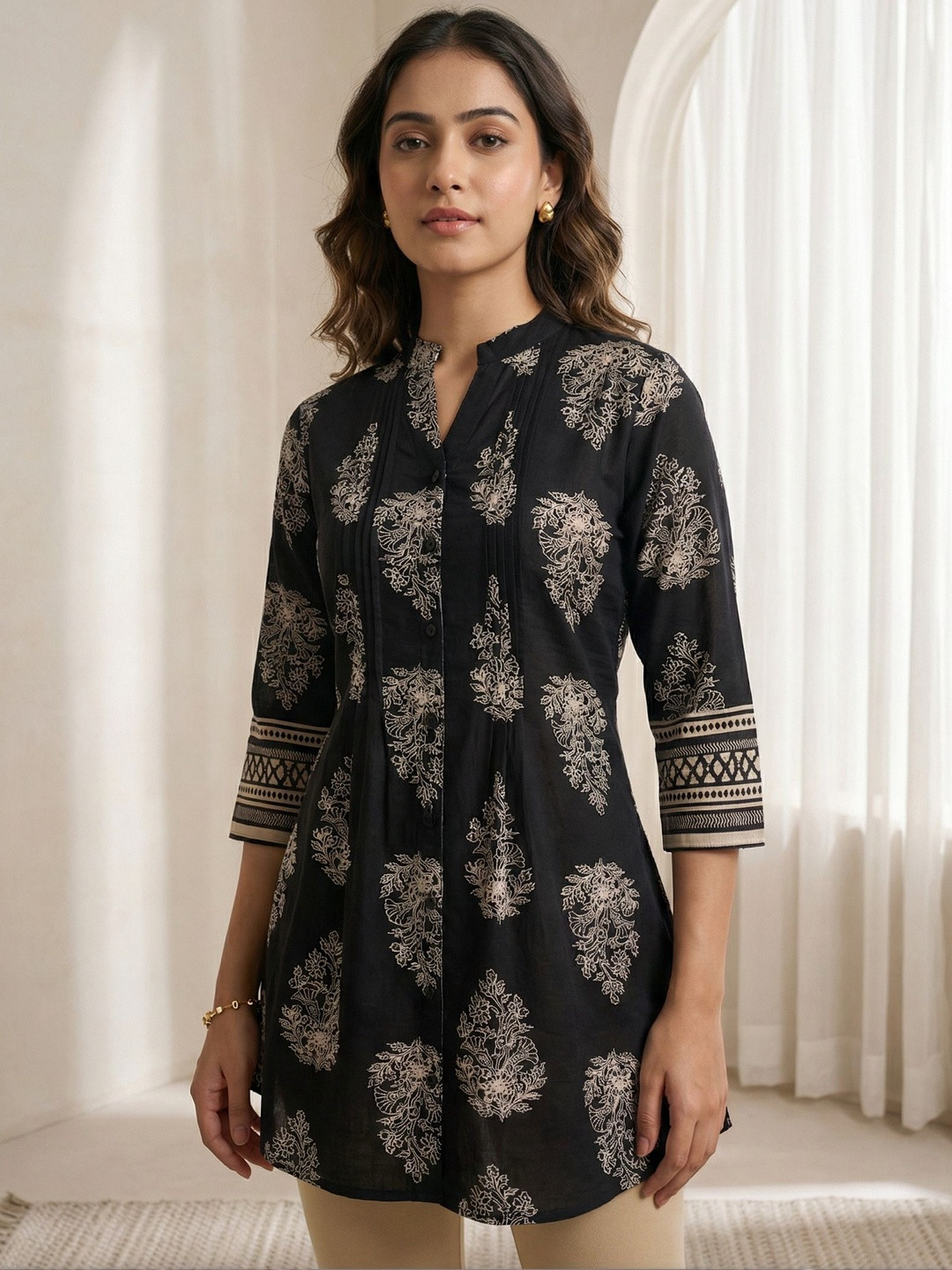 Hive91 Viscose Rayon Mandarin Collar Printed Ethnic Tunic