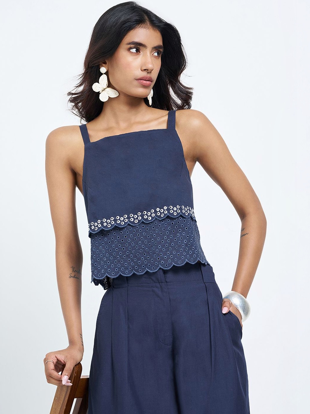 AKKRITI BY PANTALOONS Embroidered Cotton Sleeveless Top