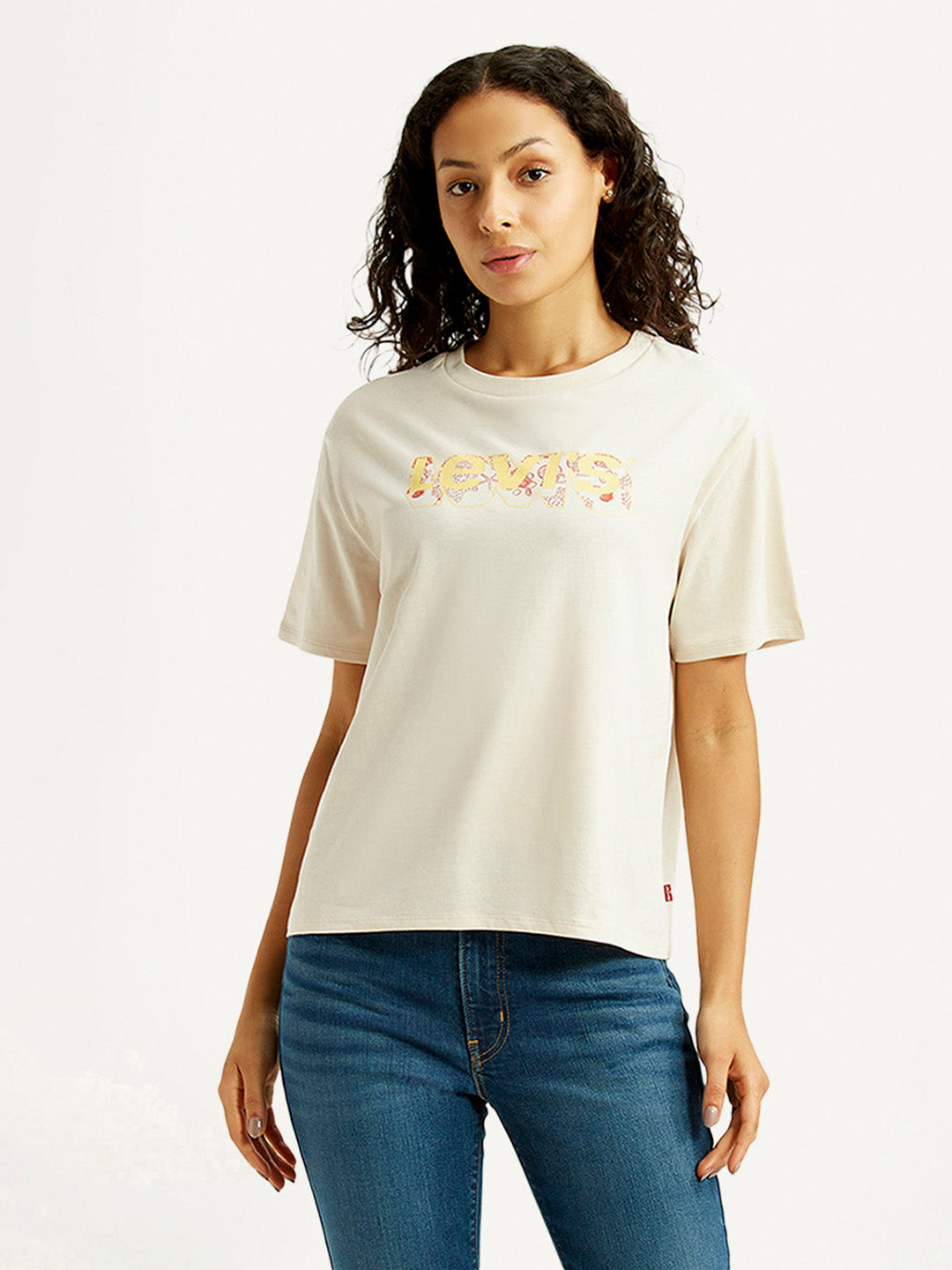 Levis Women Relaxed Fit Brand Logo Printed Pure Cotton T-shirt