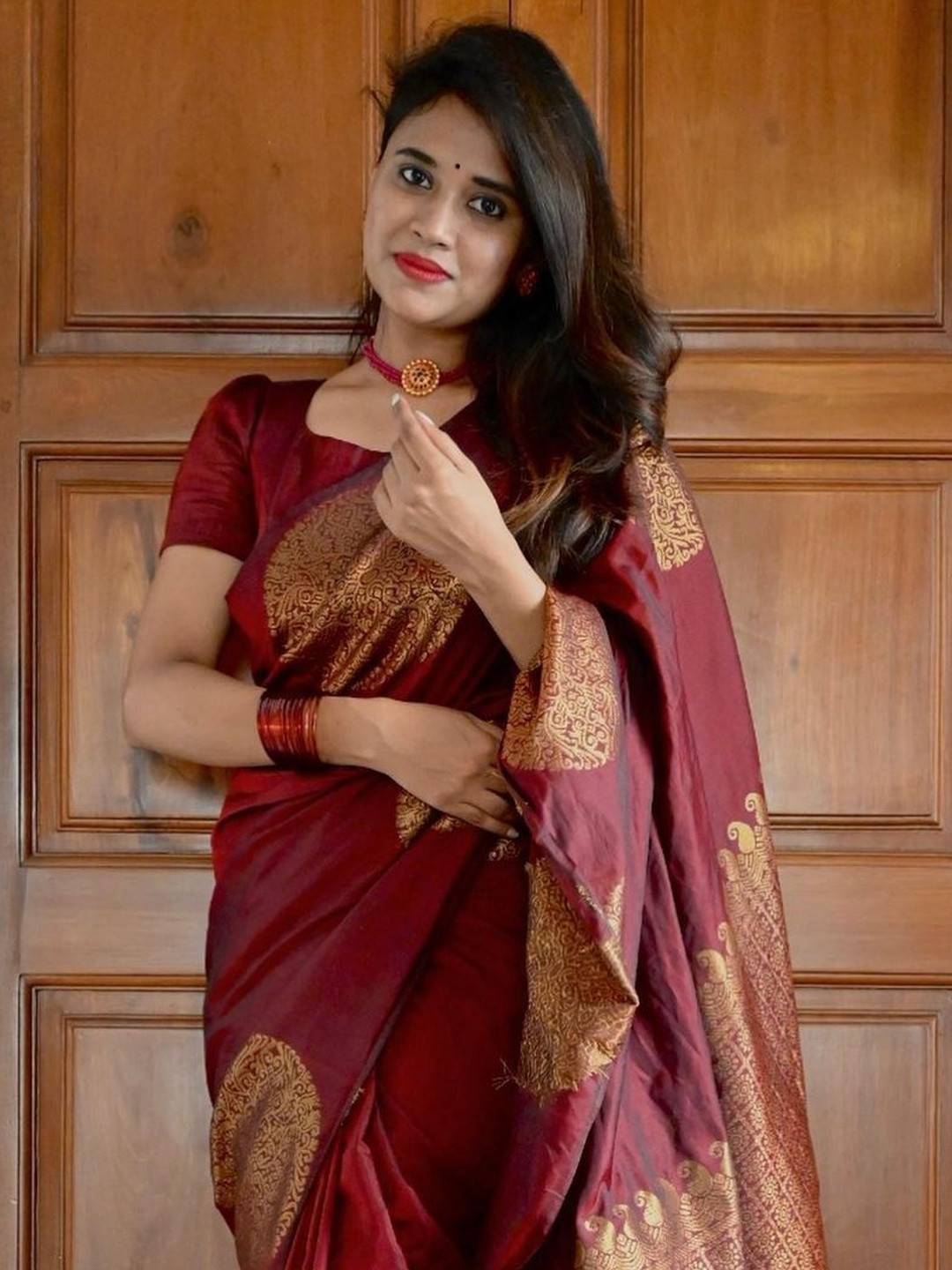 VIMALNATH SYNTHETICS Ethnic Motifs Zari Art Silk Banarasi Saree