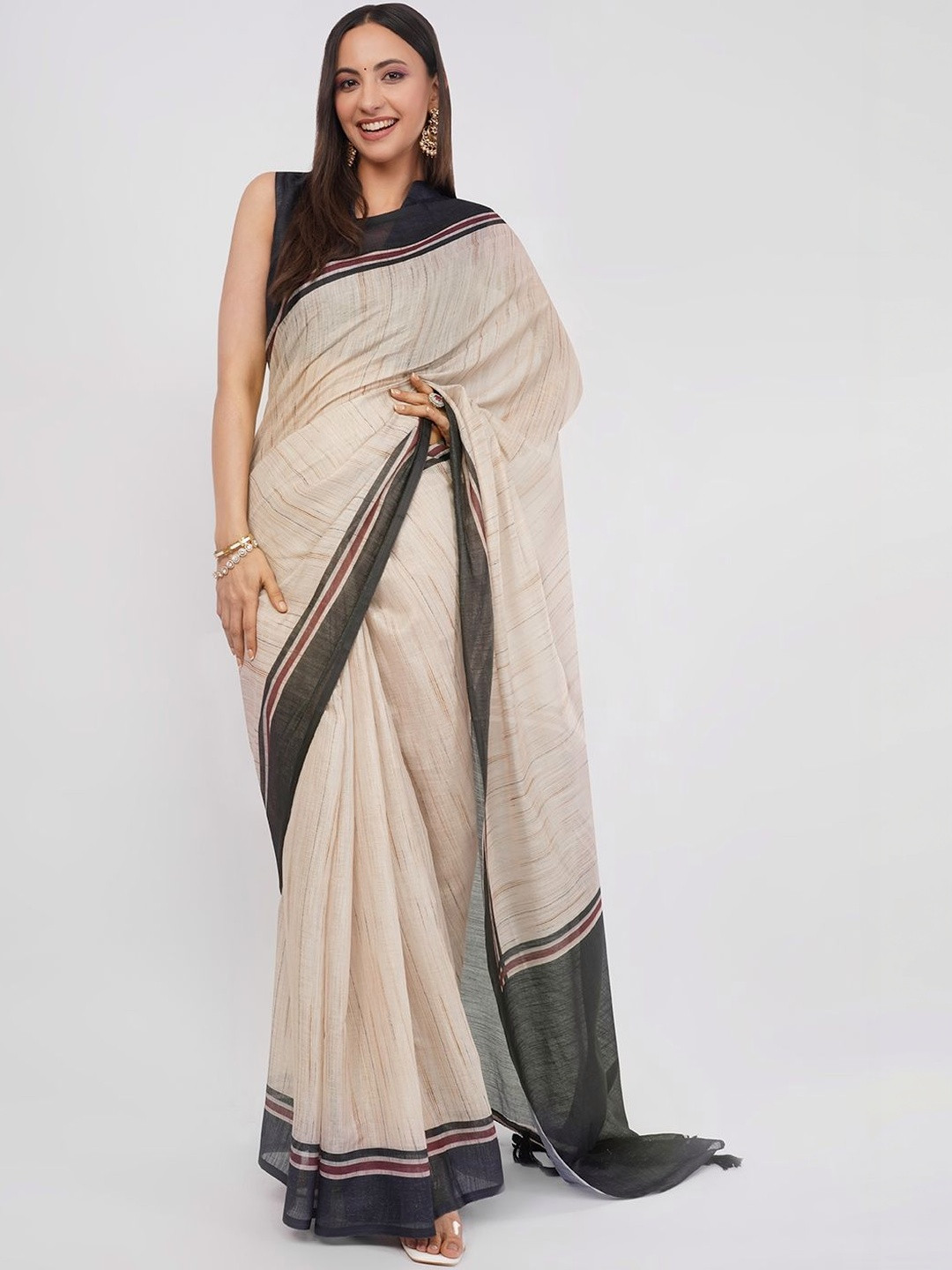 SAMANTHA Woven Design Pure Linen Saree
