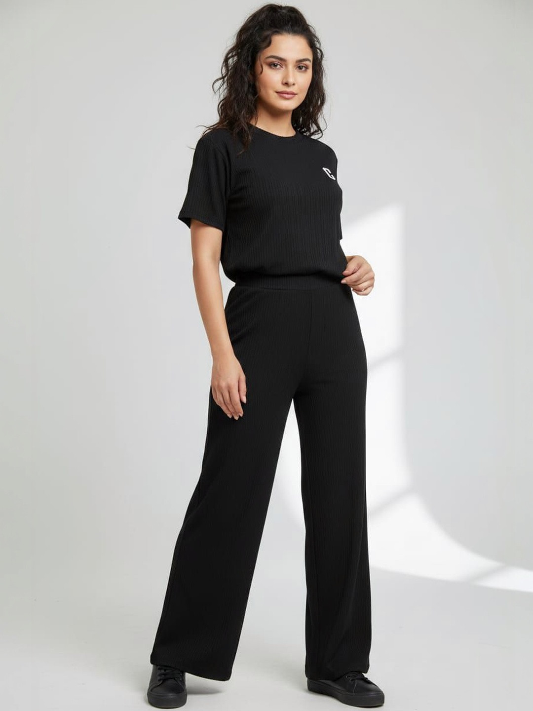TIARA WORLD Women T-shirt with Palazzos
