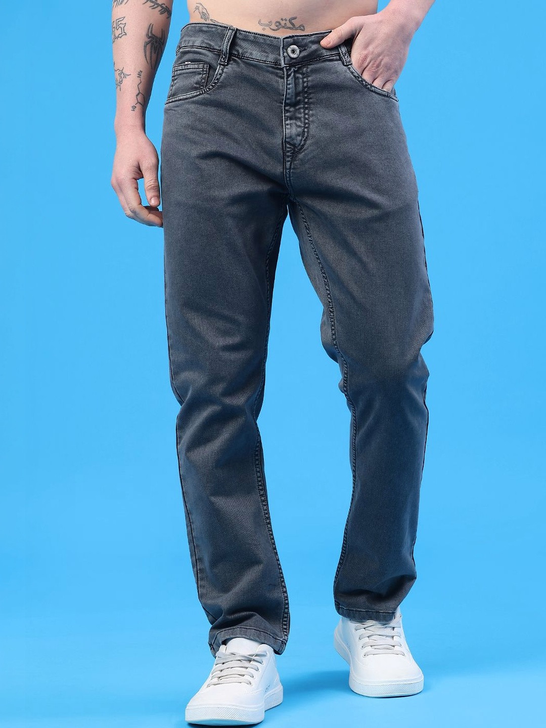 V-Mart Men Regular Fit Mid-Rise Light Fade Stretchable Jeans