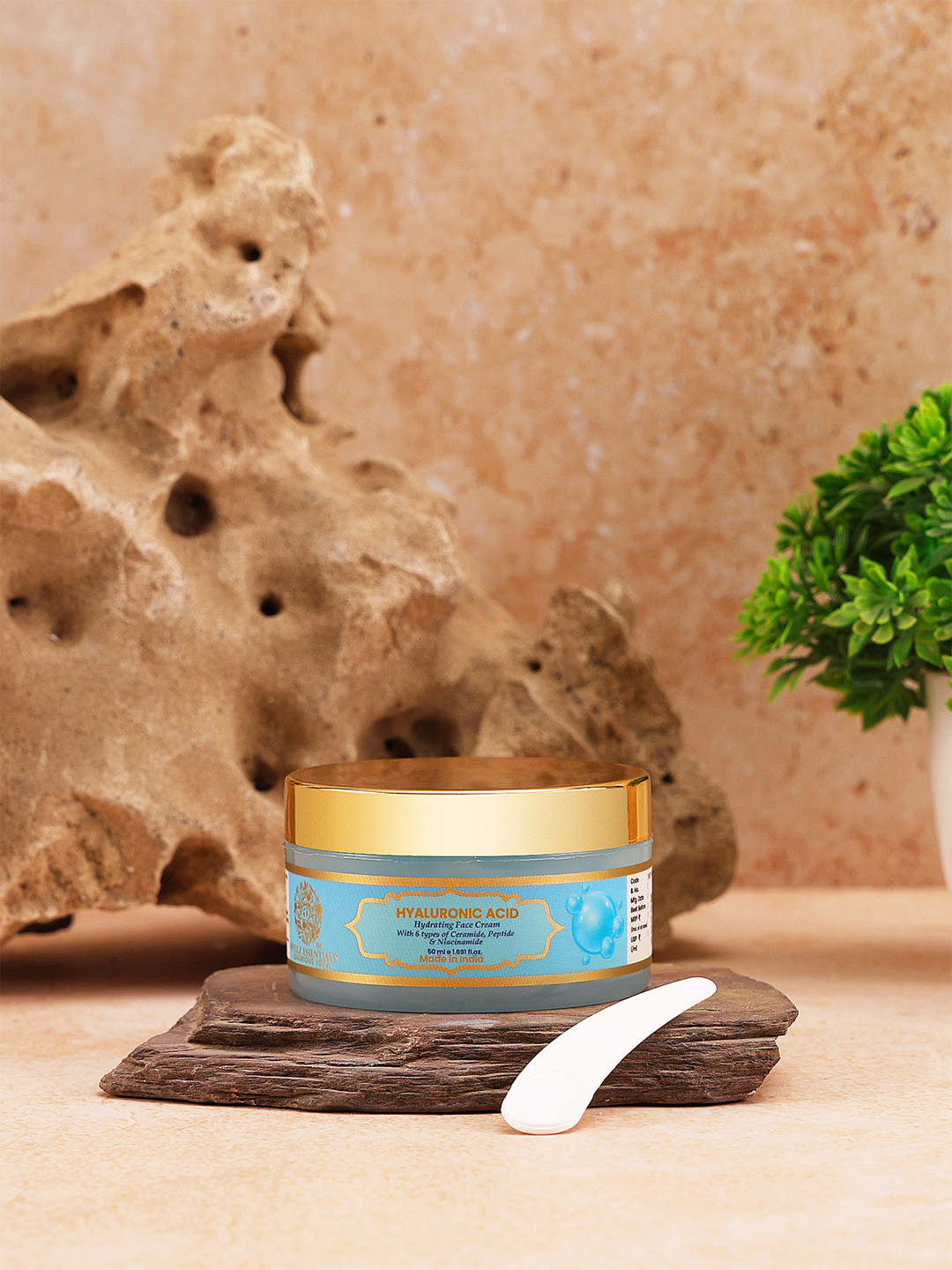 RYLLZ ESSENTIALS 2% Hyaluronic Acid Hydrating Cream - 50 ml