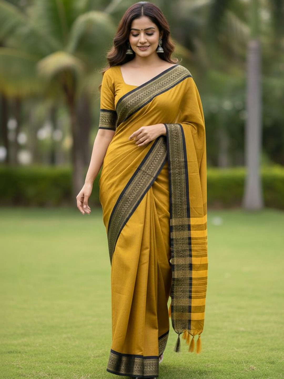 MAGNEITTA Zari Cotton Silk Designer Narayan Peth Saree