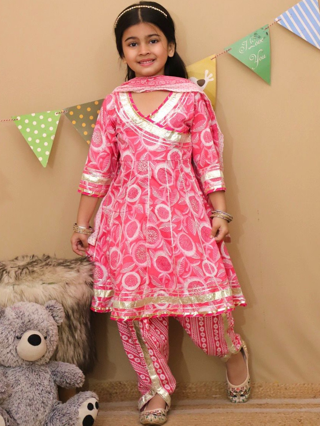 Sangria Printed Pure Cotton V-Neck Kurta & Dhoti Pants Kurta Sets
