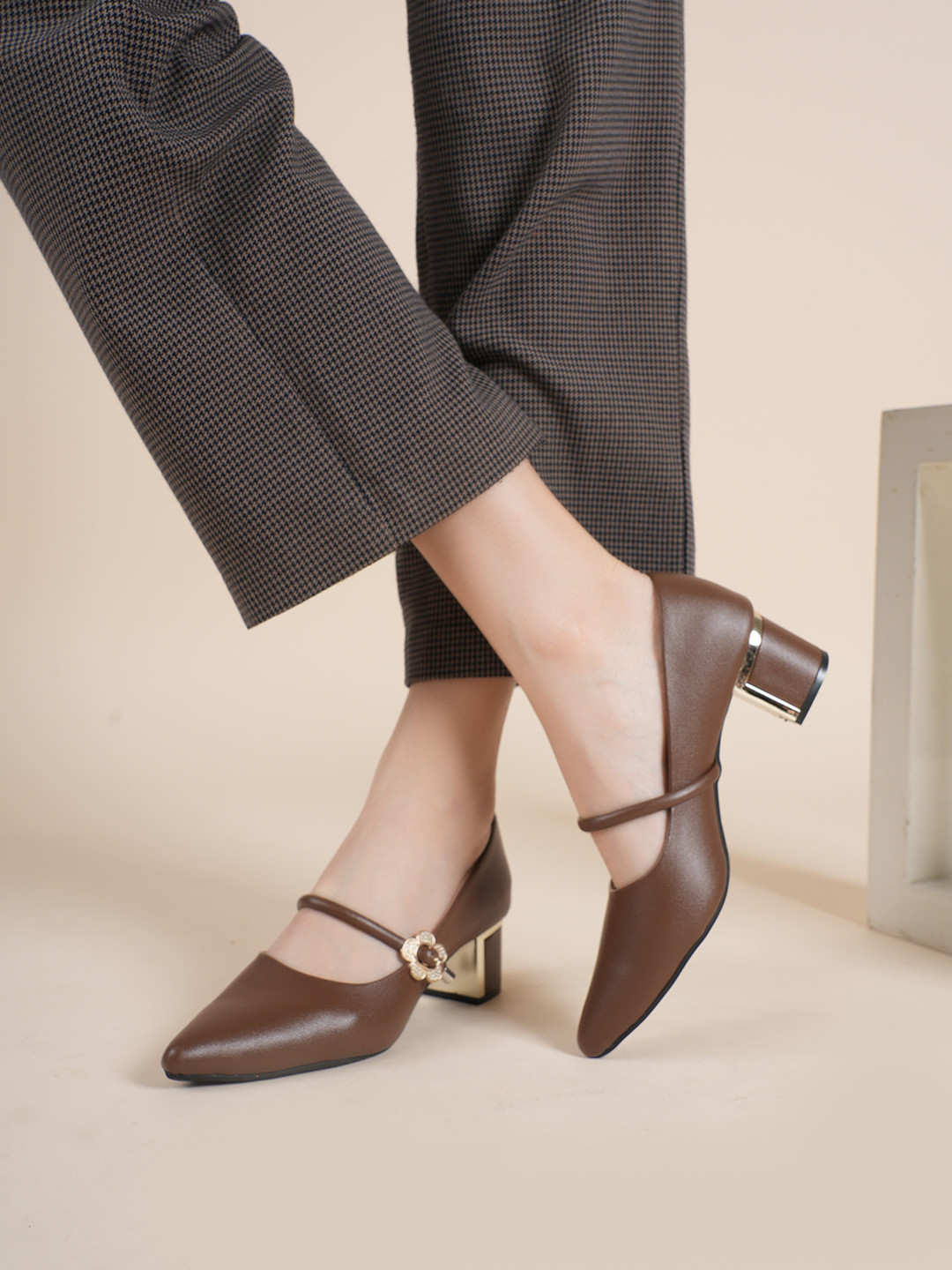 Lavie Work Block Pumps