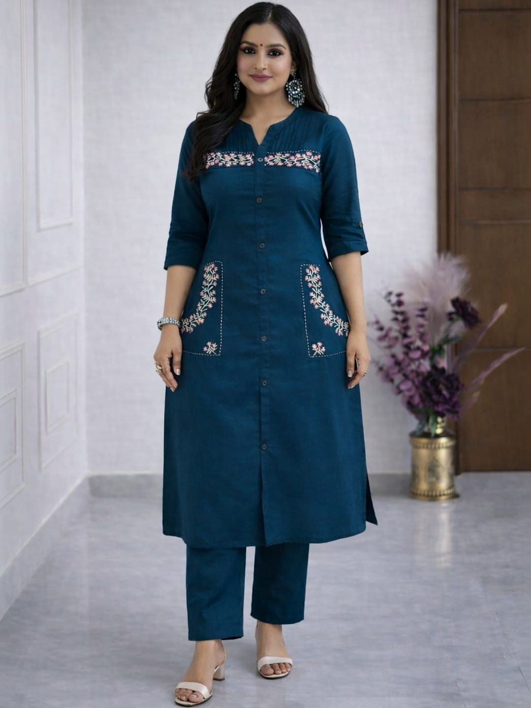 Vogue by Avantika Women Embroidered Regular Pure Cotton Kurta with Palazzos