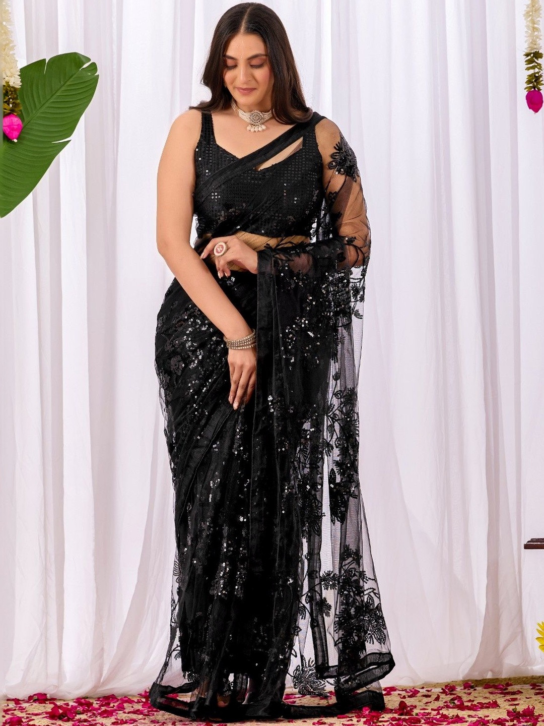 Sidhidata Embellished Sequinned Net Heavy Work Saree