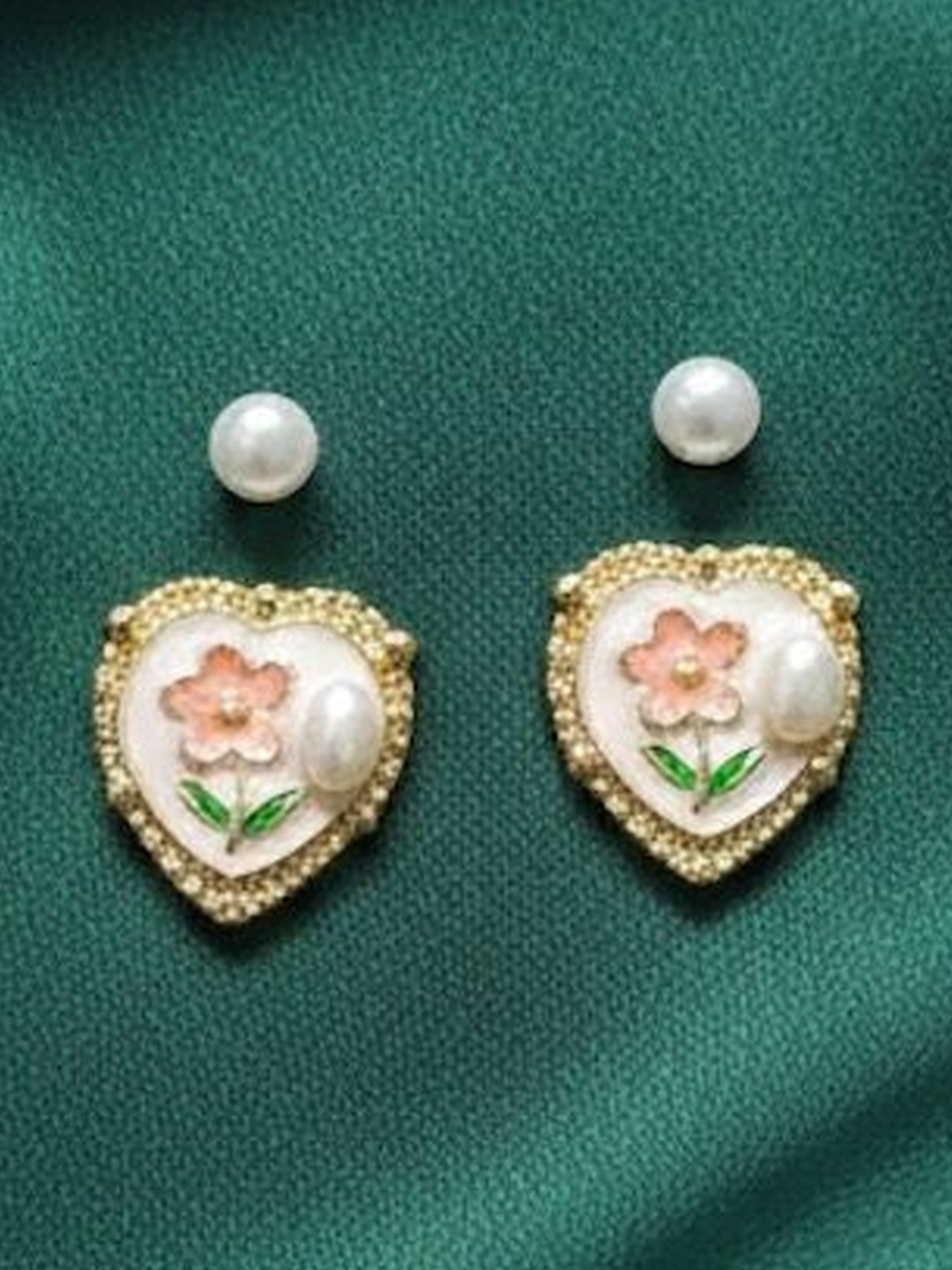 DURATI Heart Shaped Studs Earrings