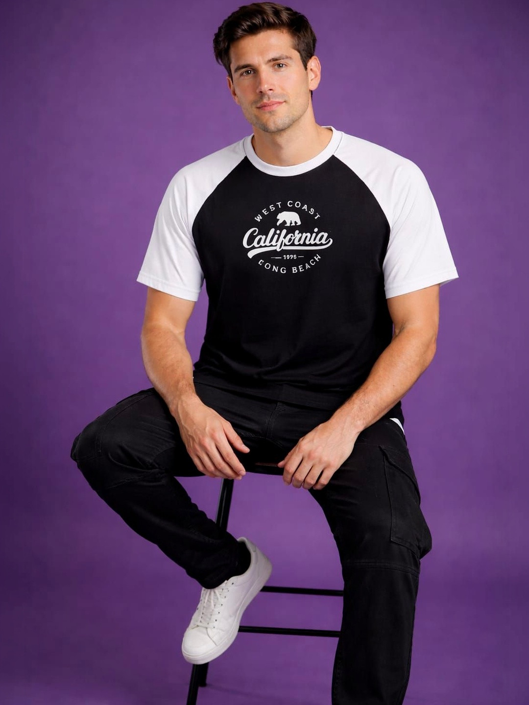 DAMN GUD DG Men Typography Colourblocked T-shirt