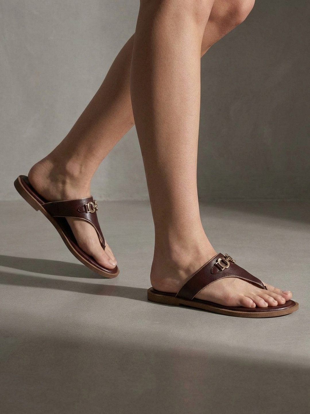 BAGATT Women Textured One Toe Flats