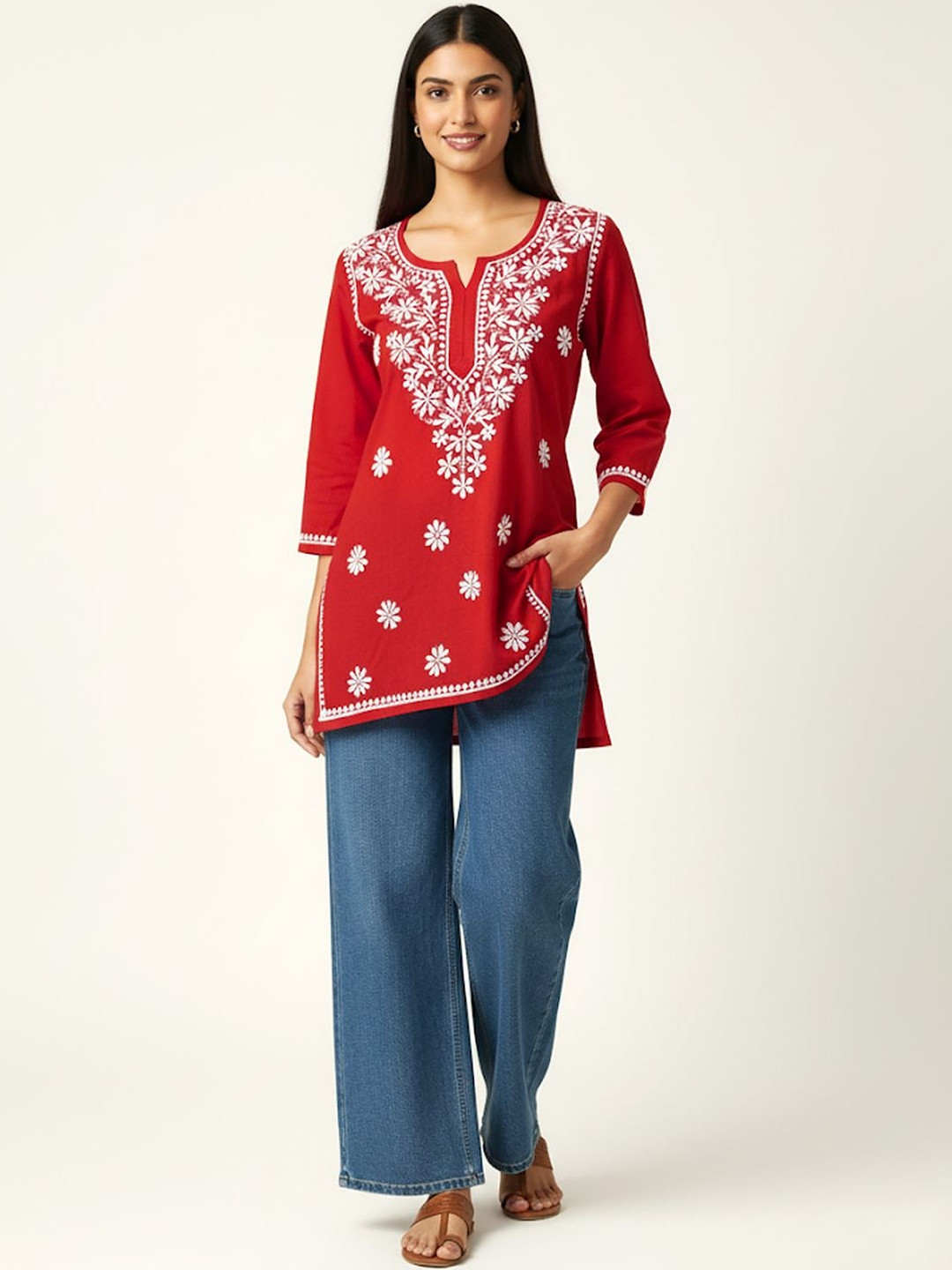 Echo Ethnic Floral Embroidered Chikankari Pure Cotton Blend Handloom Chikankari Kurti