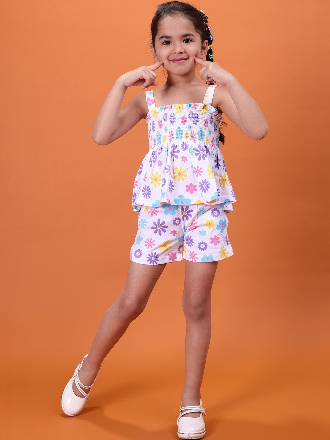 NUTTY BUTTY Girls Printed Top with Shorts