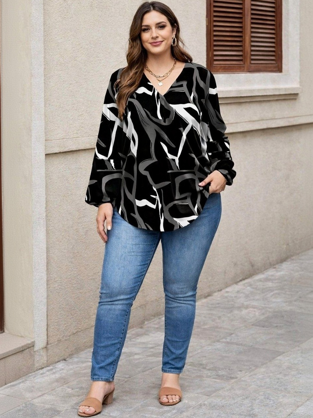 NG NIROMIKA Print Top