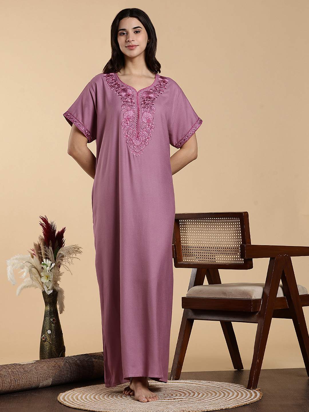 9shines Label Embroidered Maxi Nightdress