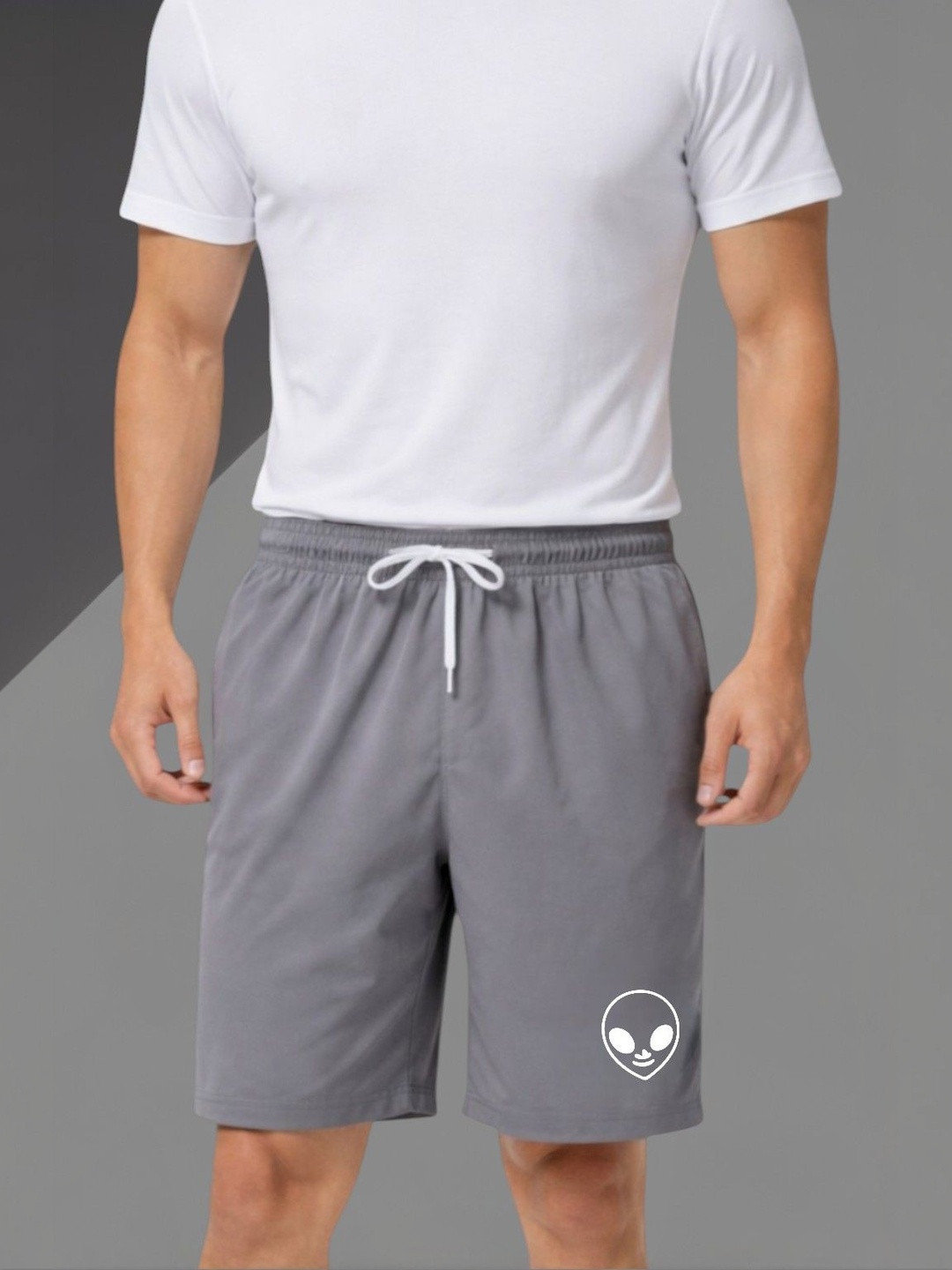 Moda Rapido Men Solid Mid-Rise Shorts