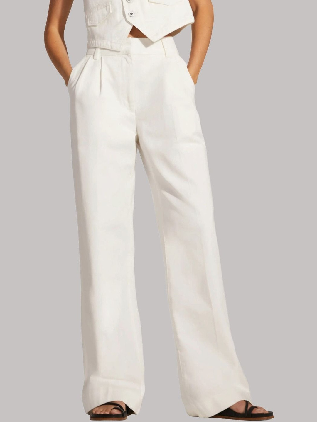 Chemistry Women Relaxed Easy Wash Pleated Trousers
