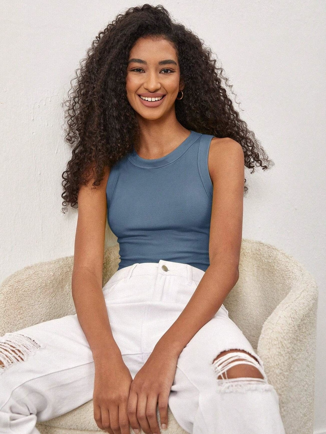 CREZYVEZY Ribbed Round Neck Sleeveless Crop Top