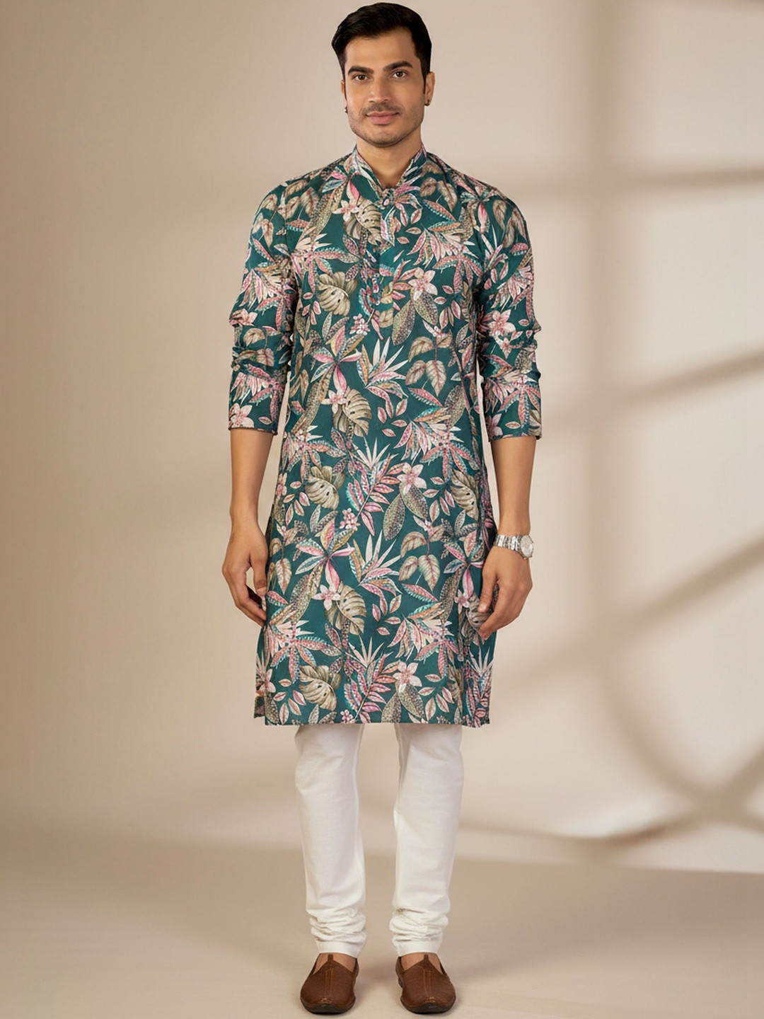 RANGRAAG Men Floral Printed Thread Work Pathani Kurta