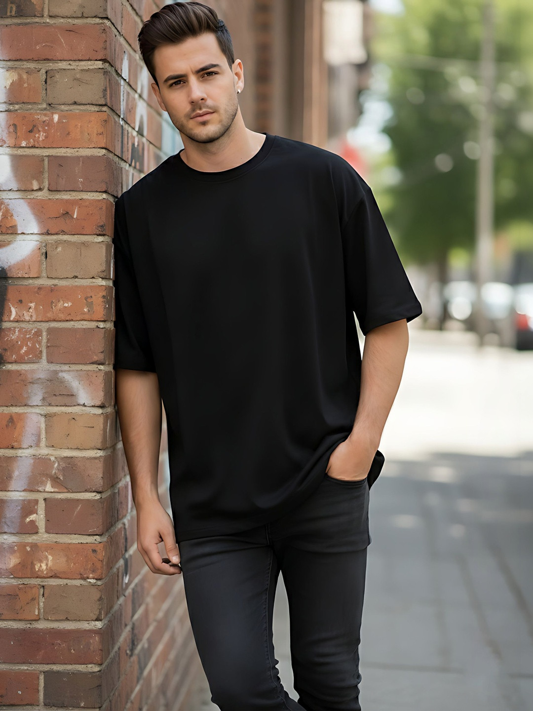 SYMBLANCE Men Brand Logo T-shirt