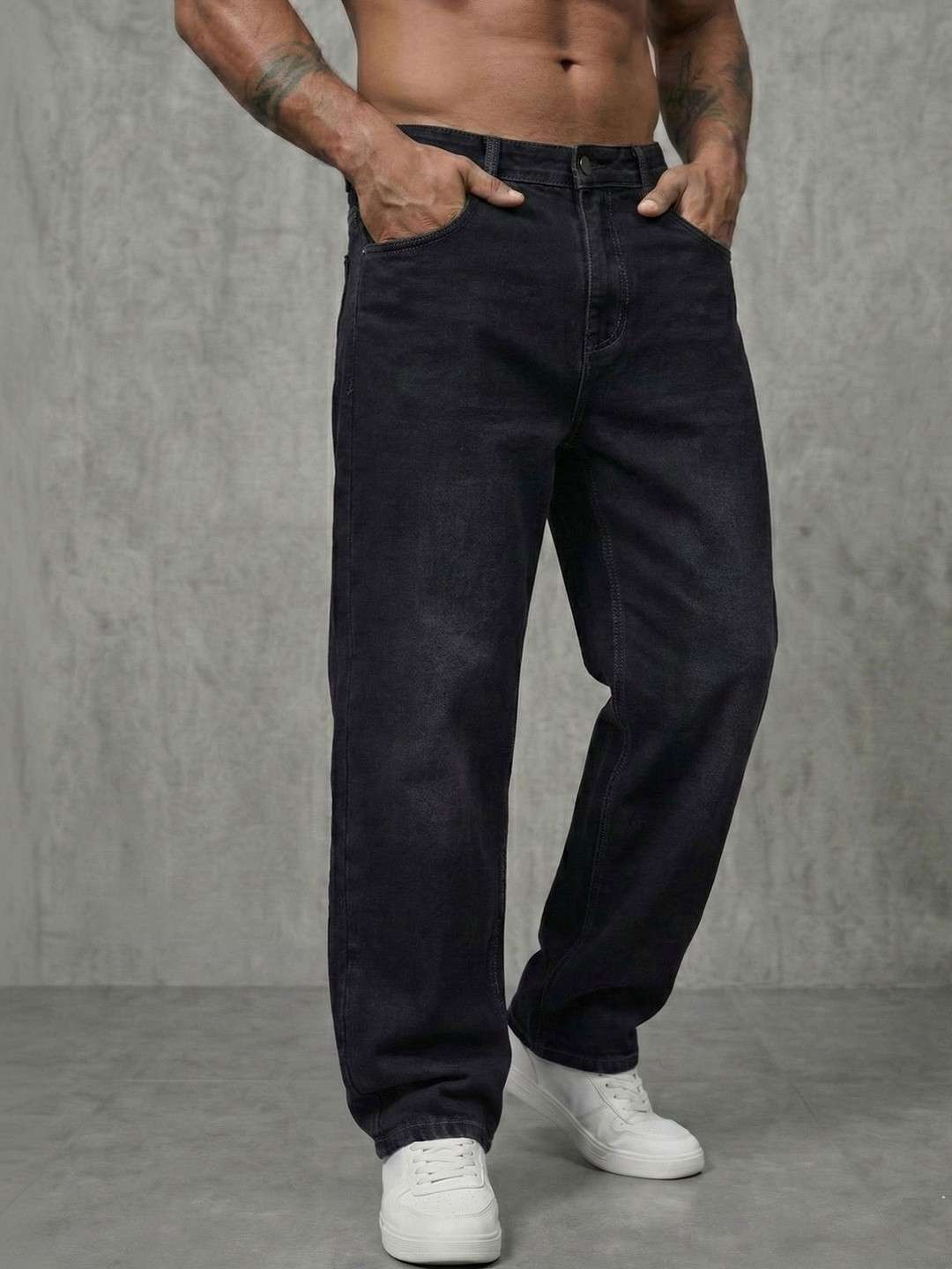 MAAHIT Men Mid-Rise Light Fade Stretchable Jeans