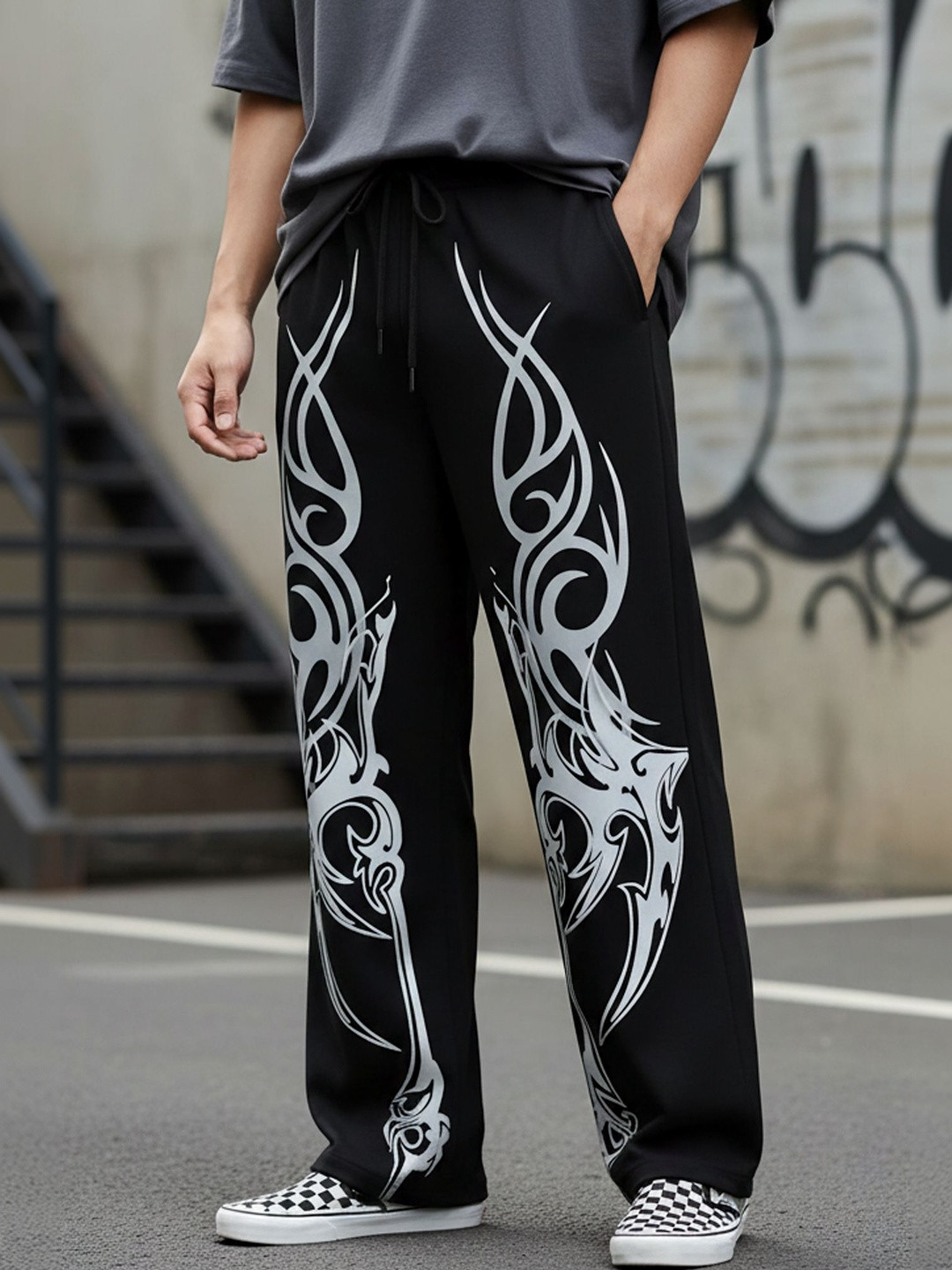 kintu parantu Men Graphic Print Track Pants