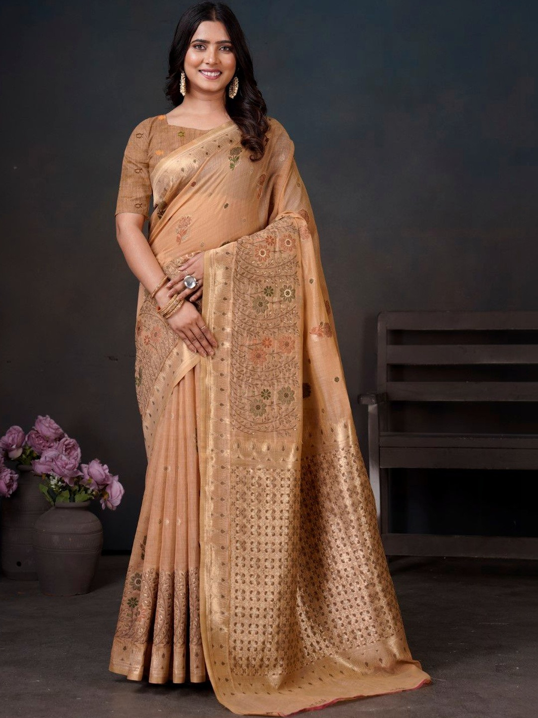 MANYATA Ethnic Motifs Zari Silk Blend Handloom Banarasi Saree