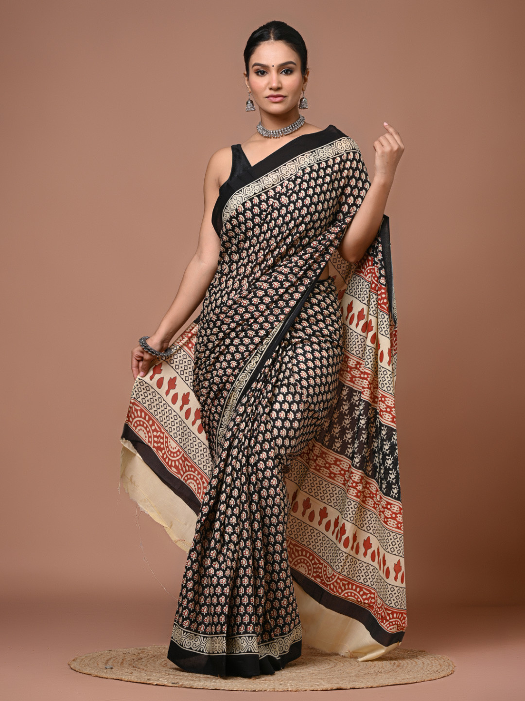 DATTA BUTTI Ethnic Motifs Pure Cotton Handloom Bagru Saree