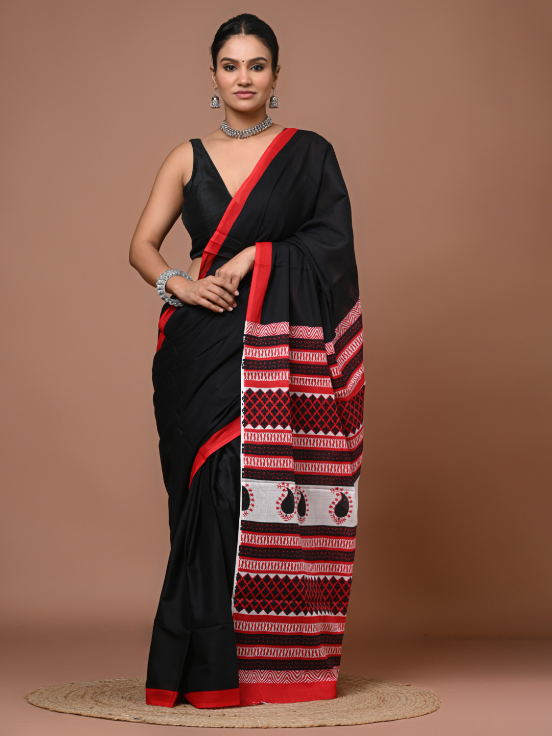 DATTA BUTTI Ethnic Motifs Pure Cotton Handloom Bagru Saree