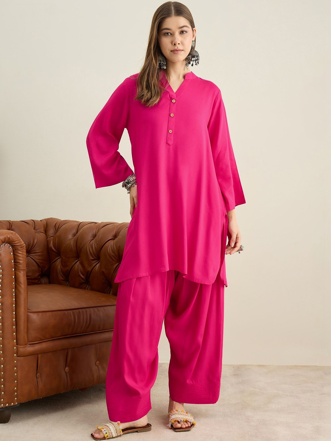 InWeave Women Regular Kurta with Patiala