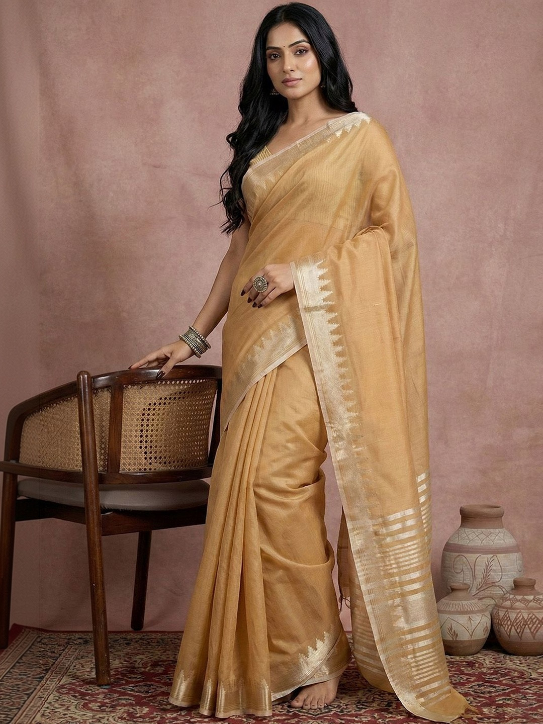 Sutriti Woven Design Linen Blend Saree