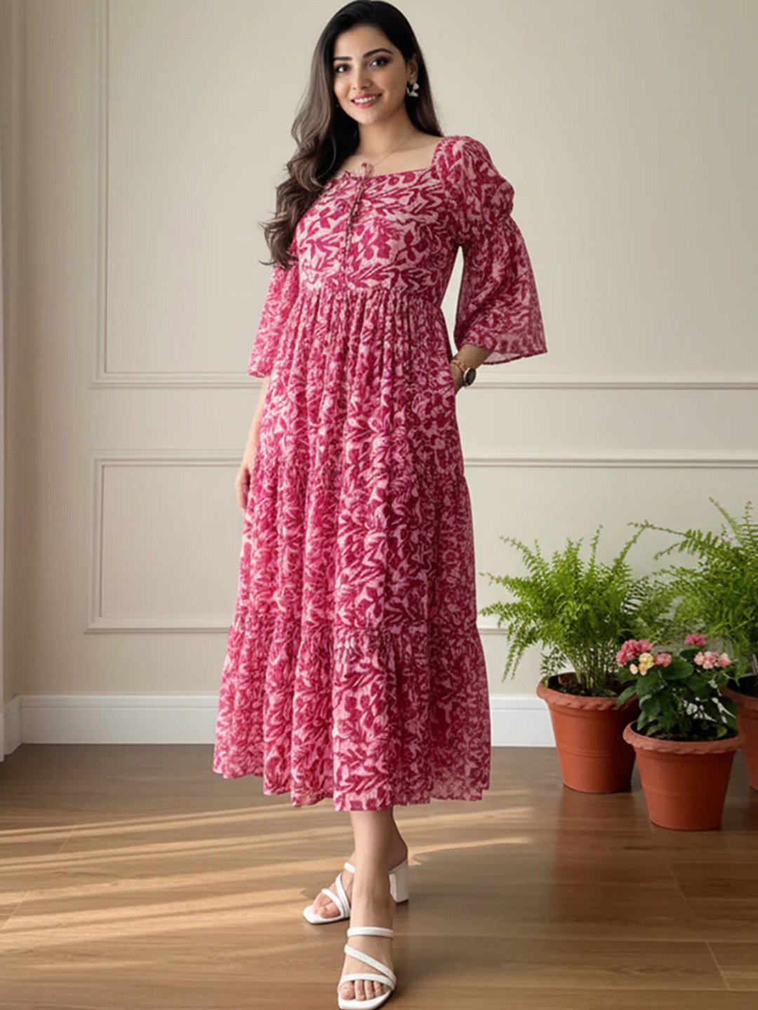 SHINISHA Women Floral Printed Flared Sleeve Fit & Flare Midi Dress