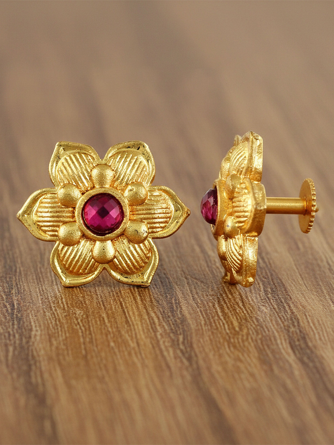 VIVASTRI Floral Studs Earrings