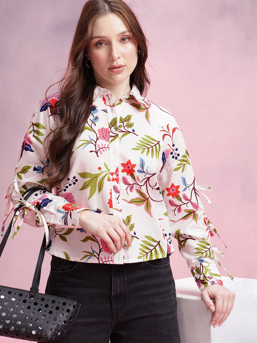 DressBerry Floral Printed Casual Shirt