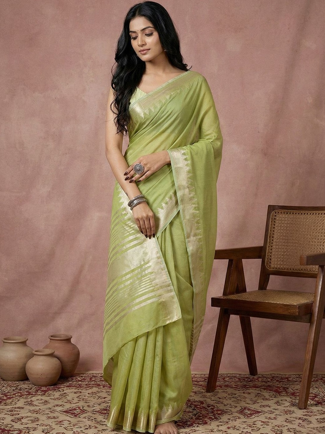 Sutriti Woven Design Linen Blend Saree