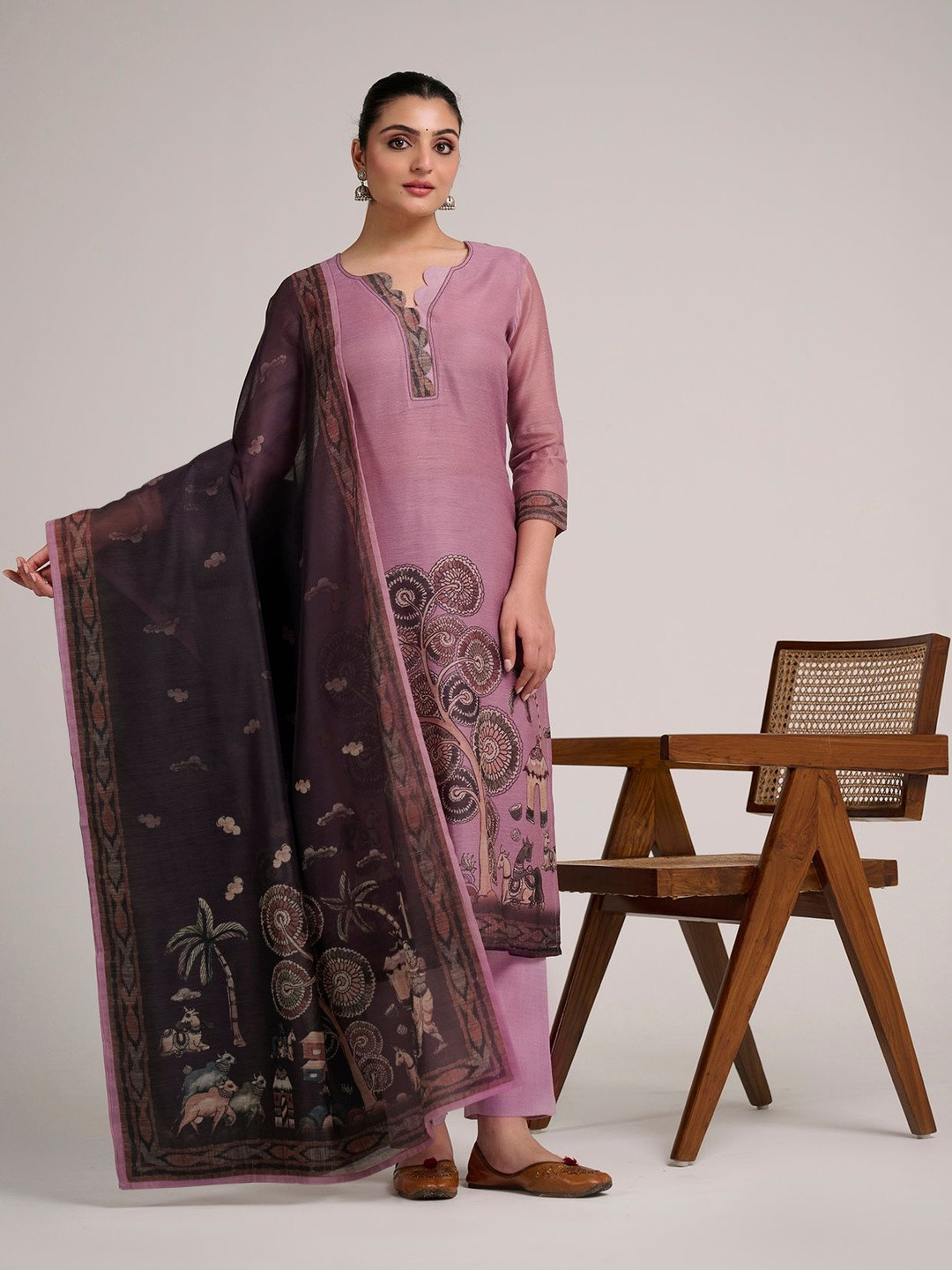 Ekana Women Ethnic Motifs Printed Regular Kurta with Trousers & With Dupatta