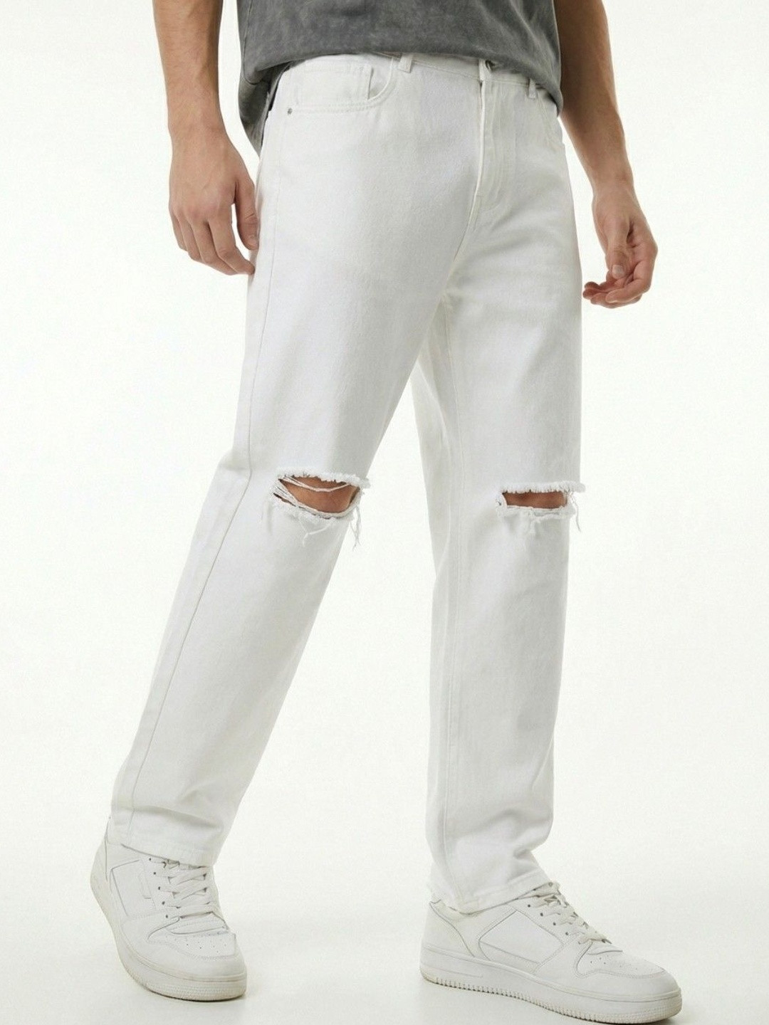 HERE&NOW Men Classic Mid-Rise Slash Knee Jeans