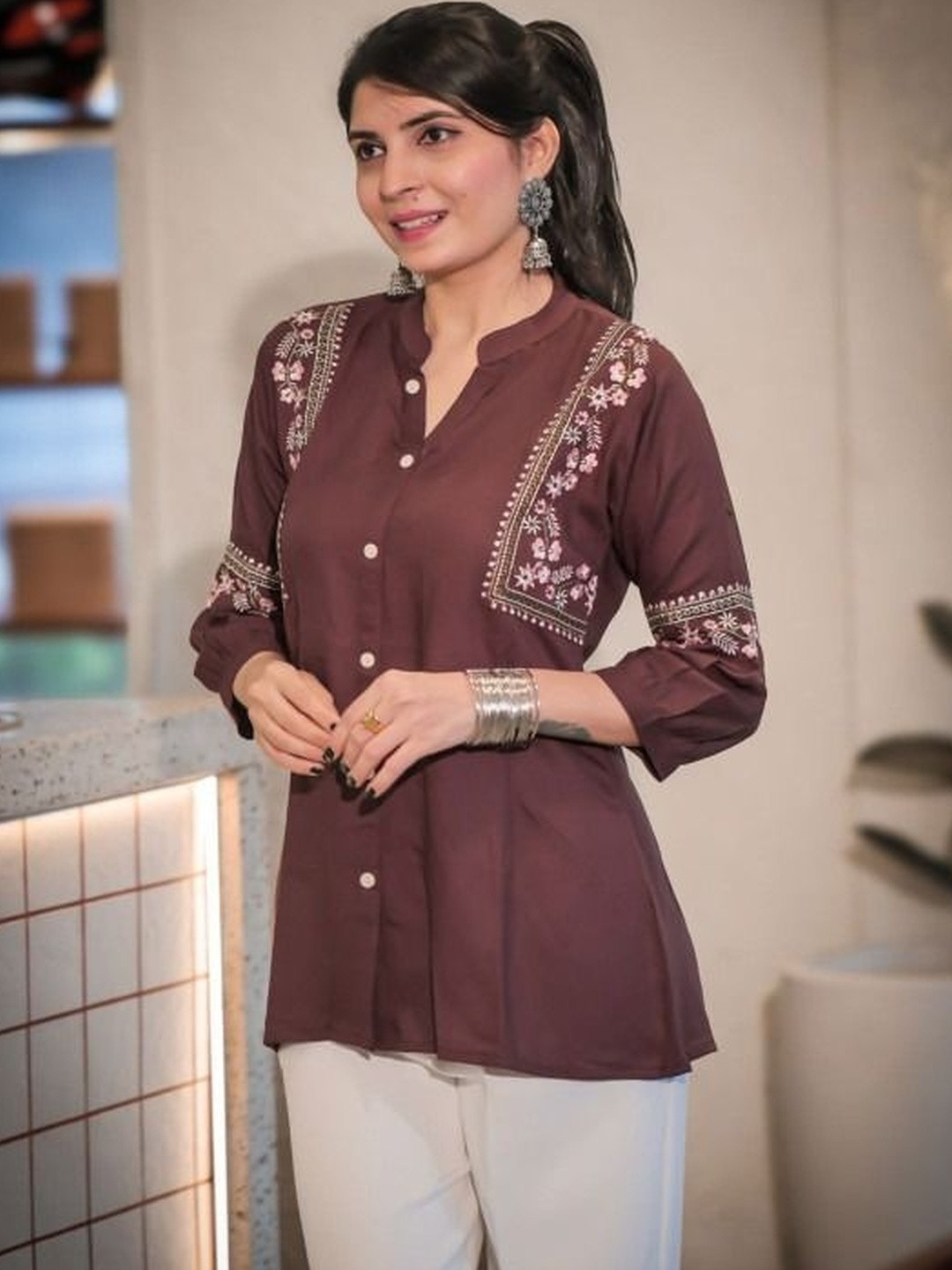 iEthniya Embroidered Kurti