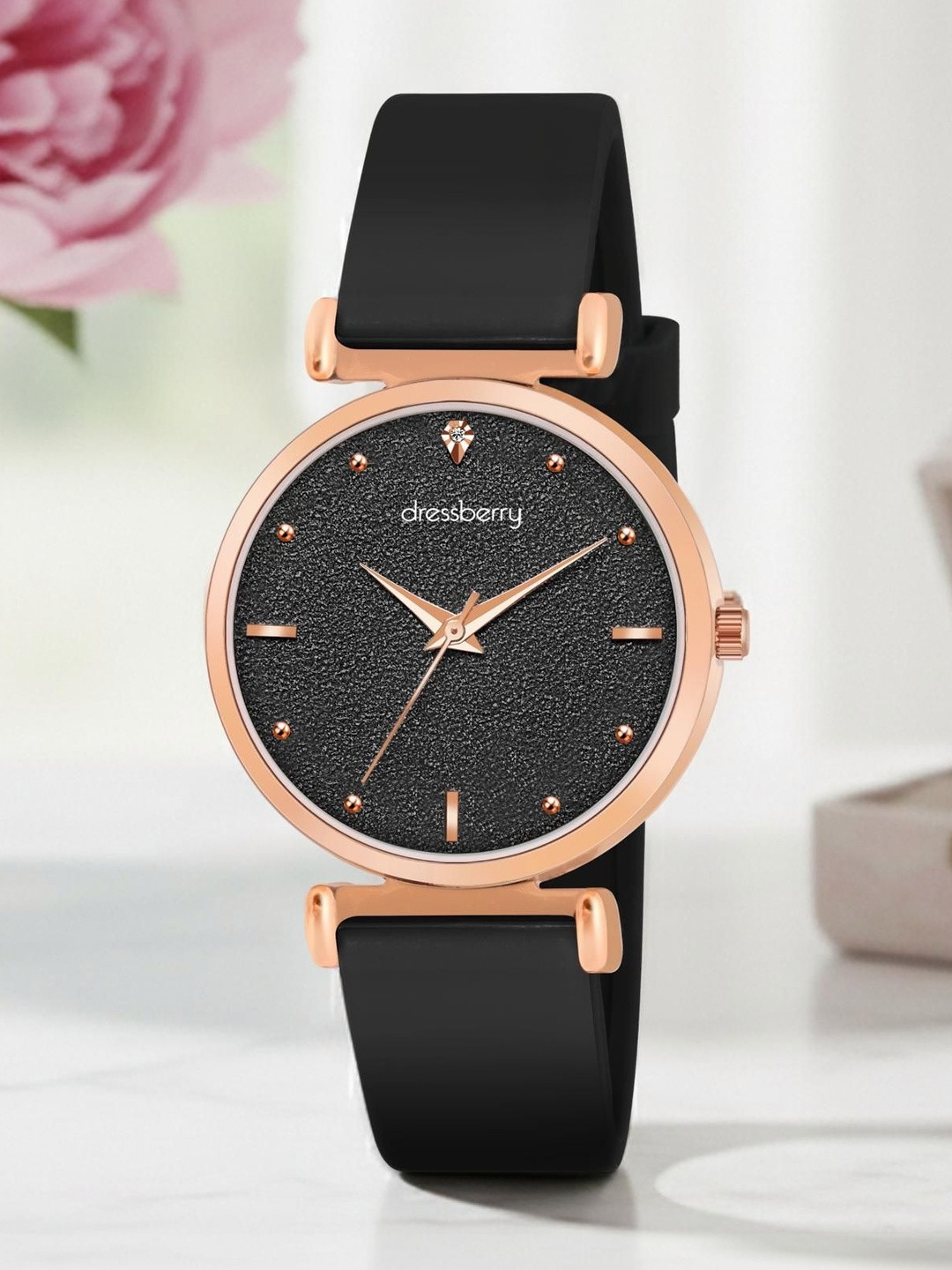 DressBerry Women Dial & Straps Analogue Watch DB-LR011-BLK-RG1