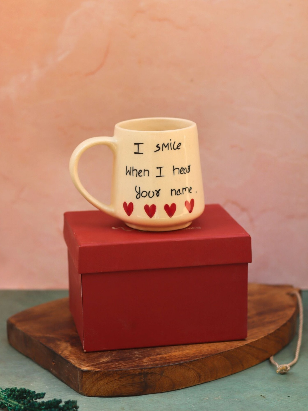 WEAVING HOMES White & Cream-Coloured Handcrafted and Hand Painted Printed Ceramic Glossy Mugs Set of Cups and Mugs