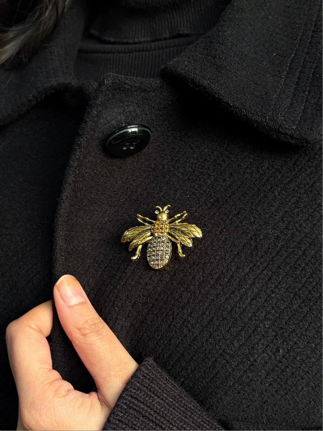 ISHKAARA Gold-Toned Plated Alloy Brooch