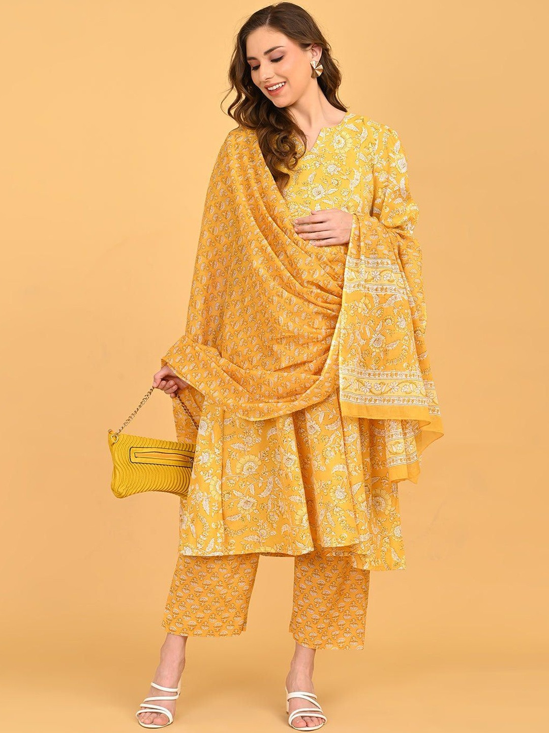 The Mom Store Floral Printed Pure Regular Cotton Kurta With Trousers & Dupatta