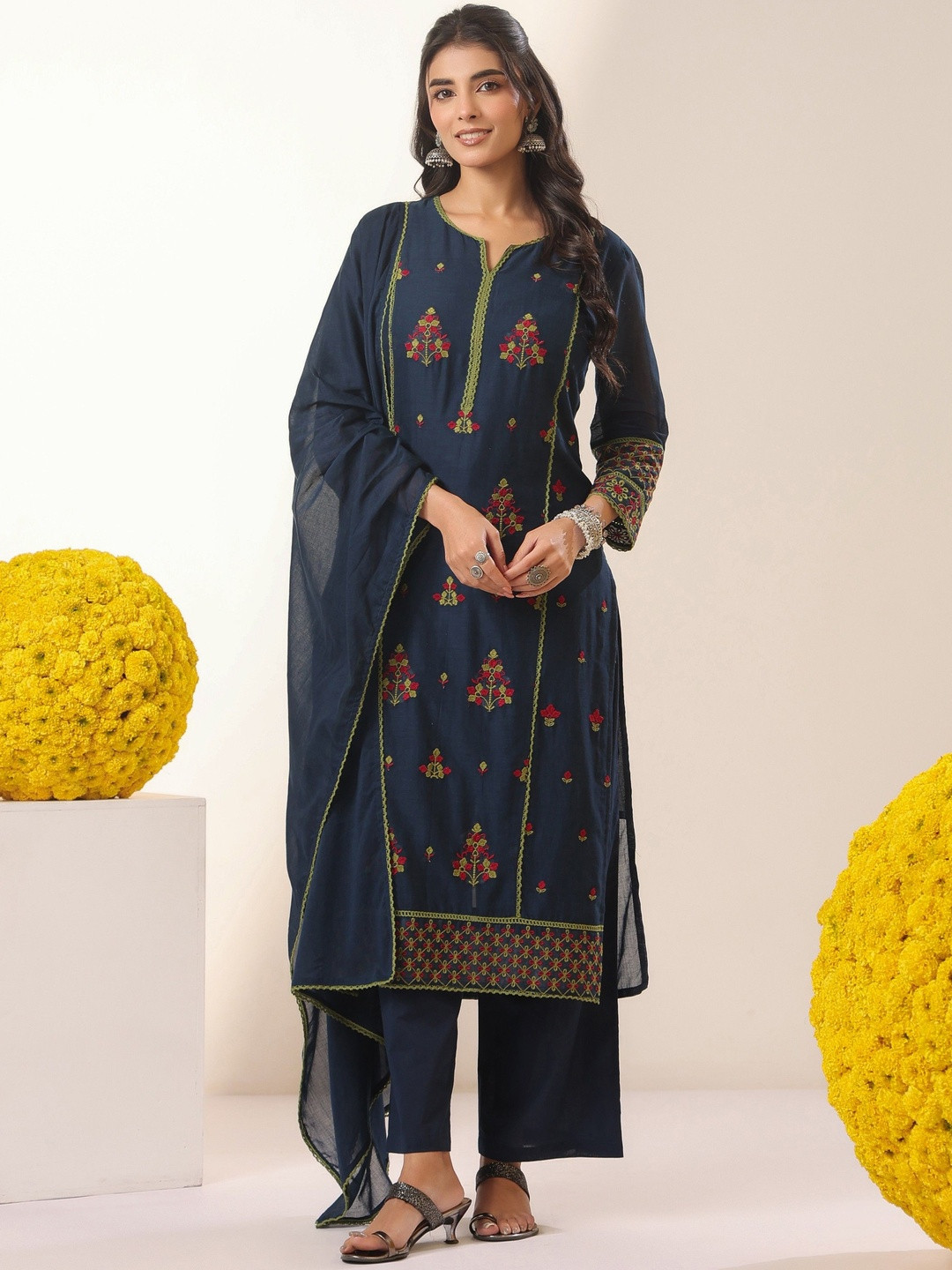 SCAKHI Embroidered Panelled Thread Work Pure Cotton Kurta With Trousers & Dupatta Set