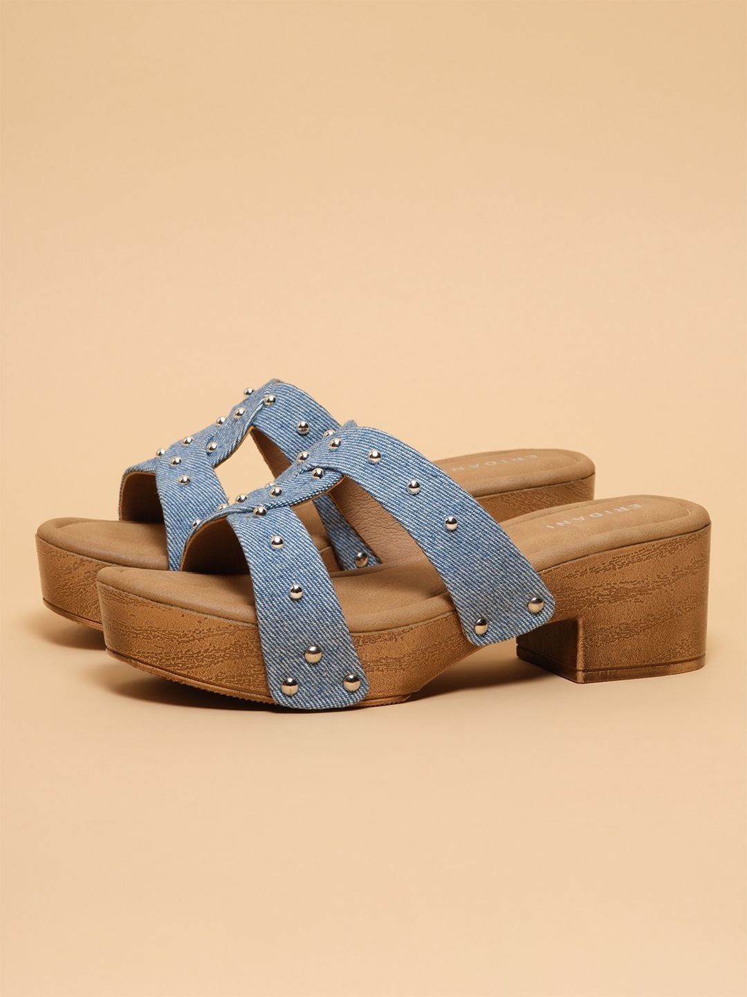 ERIDANI Textured Platform Wedges