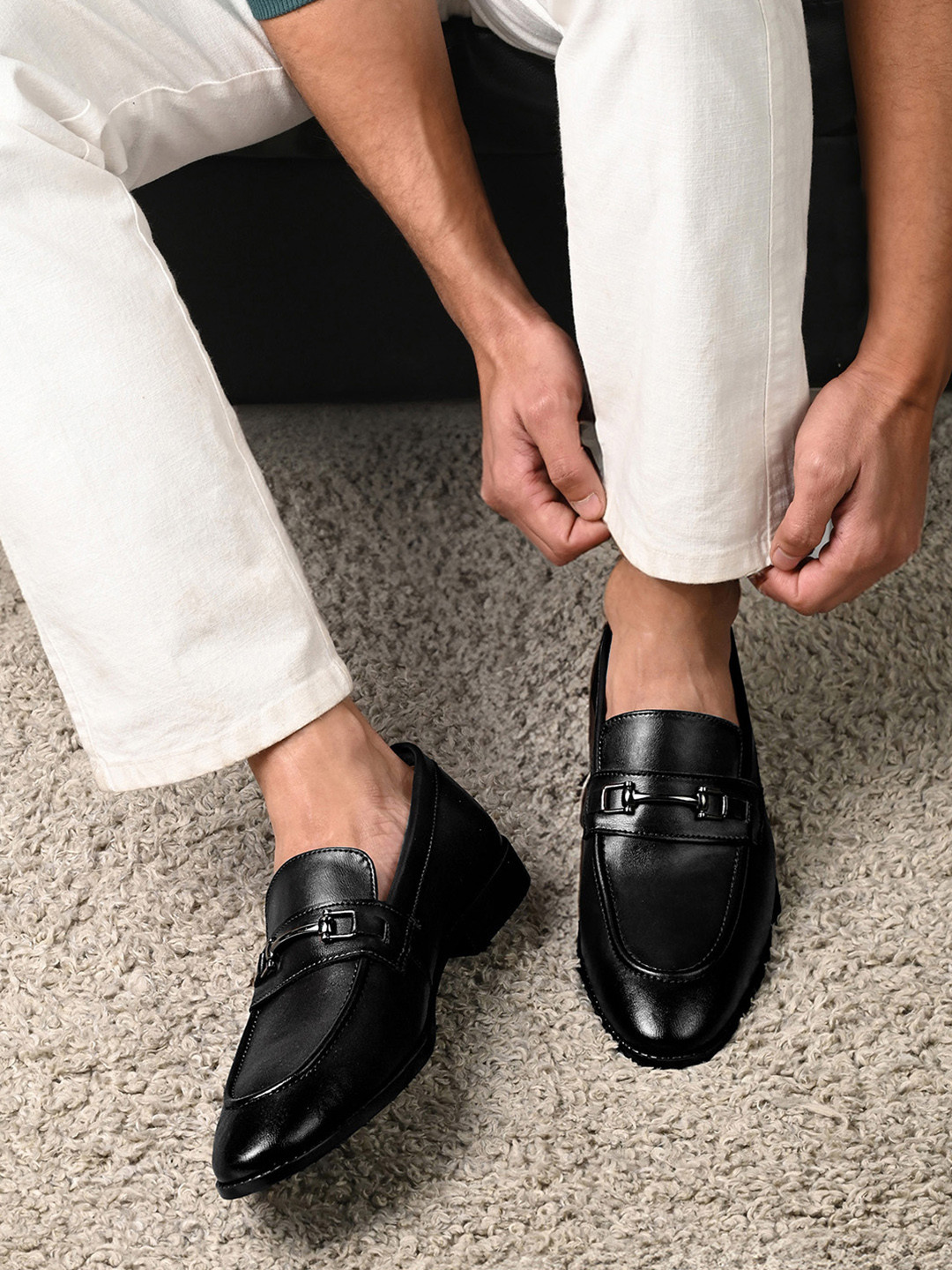LOUIS STITCH Jet Black Formal Slip-On Moccasins for men