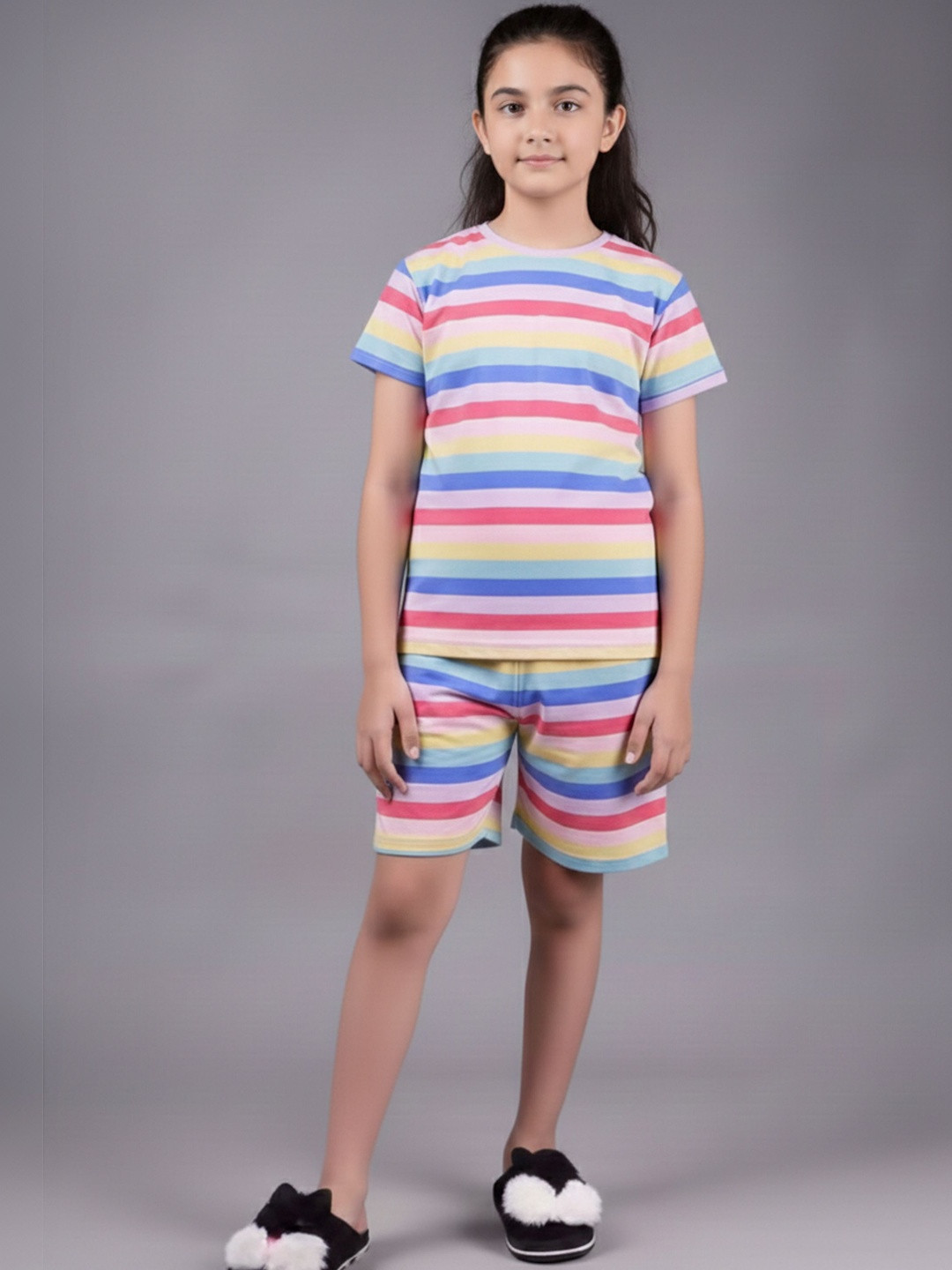 FEBVIBE Girls Striped Round Neck T-shirt with Shorts
