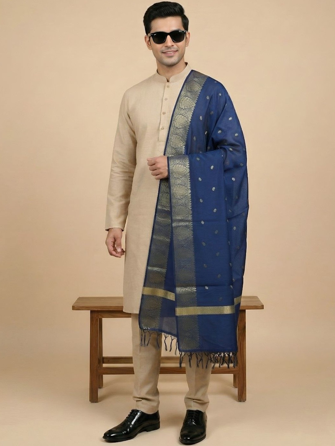 MUFFLY Men Ethnic Motifs Woven Design Dupatta with Zari