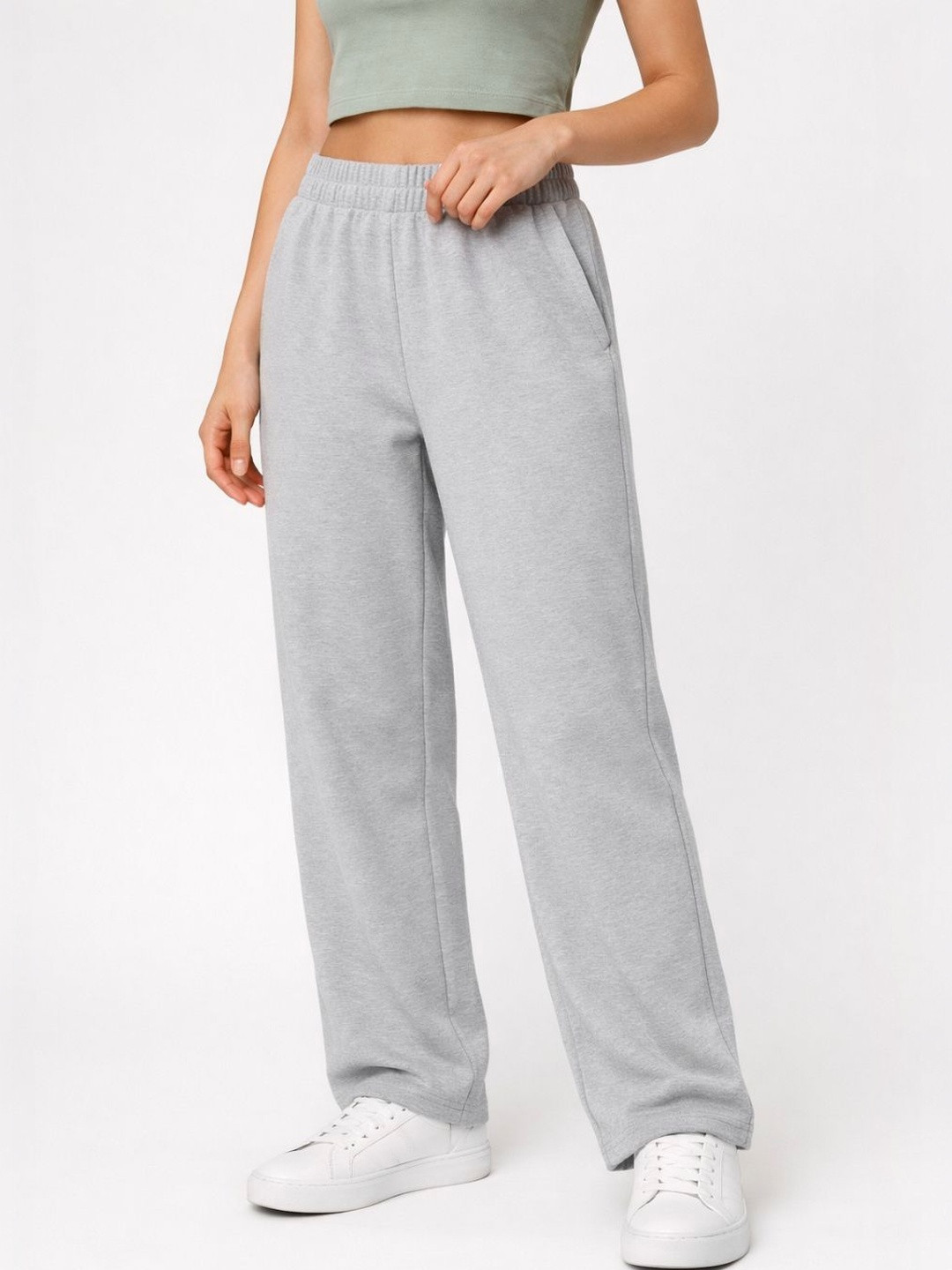 TRUE WESTIES Women Regular Fit Track Pants