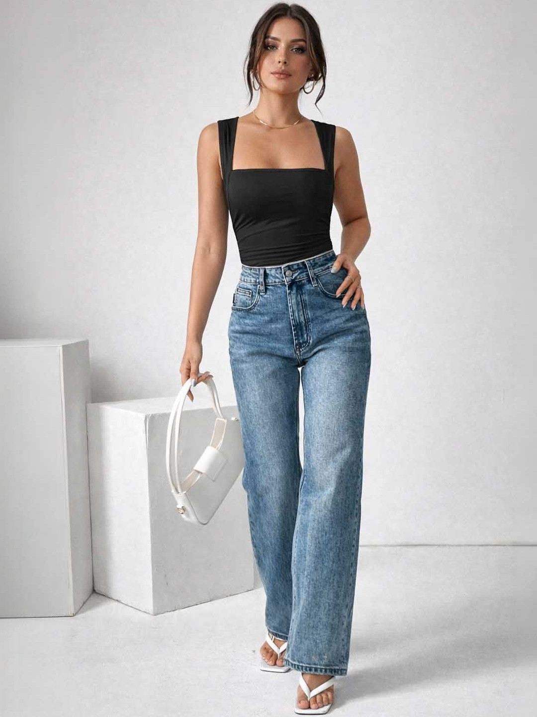 Suo Square Neck Bodysuit